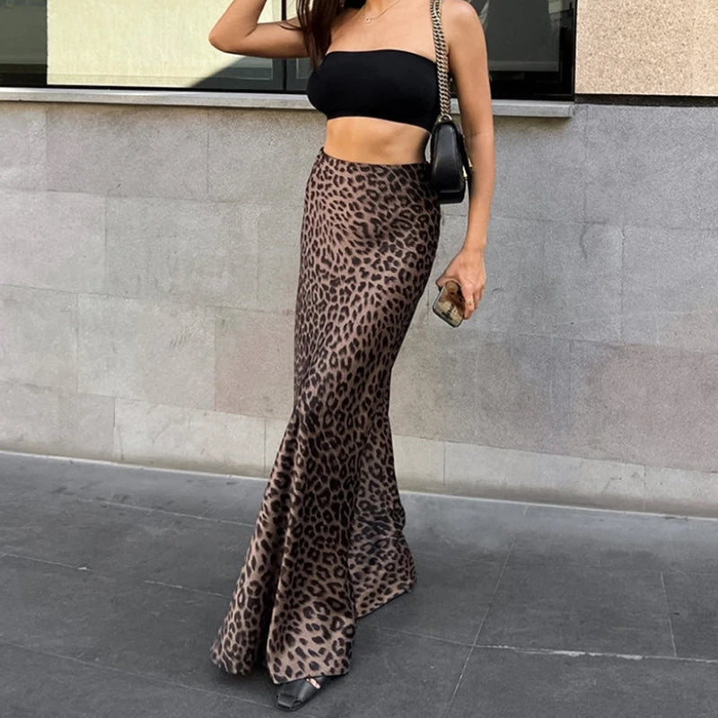 DEEPTOWN Vintage Long Leopard Skirt Women Sexy Streetwear High Waist A-line Slim Print Maxi Mermaid Skirt Summer Party Club
